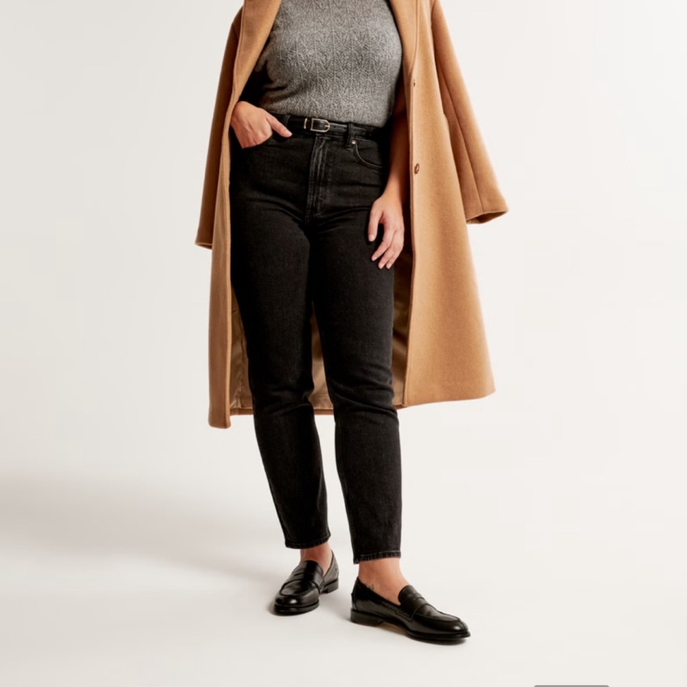 🖤 Curve Love Ultra High Rise Ankle Straight Jean